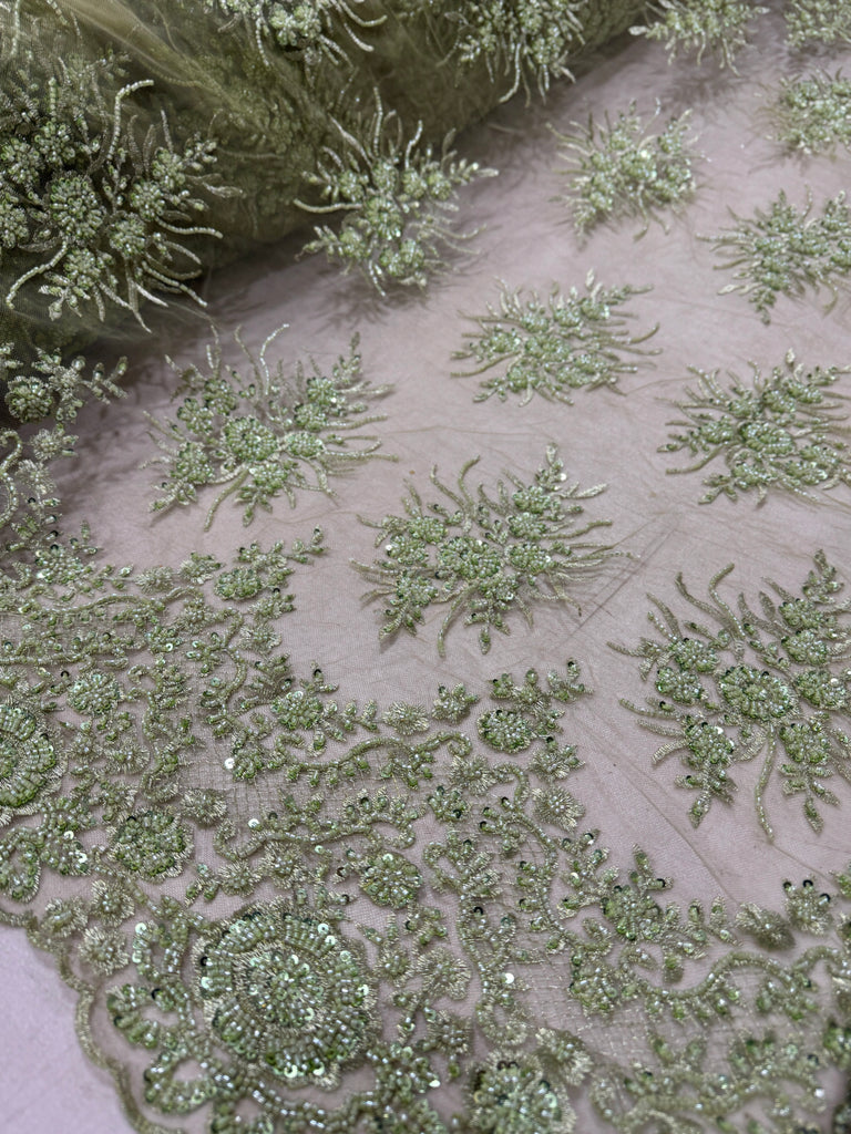 Tul Bordado Con Pedrería "Mirela"