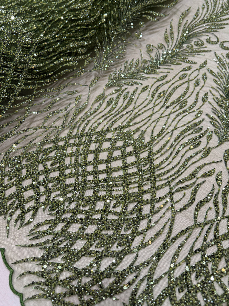 Tul Bordado De Diseño Con Pedreria "Leah"