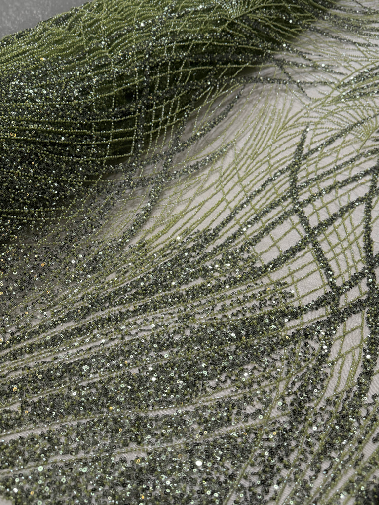 Tul Bordado Lentejuela Y Pedreria "Cirilla"