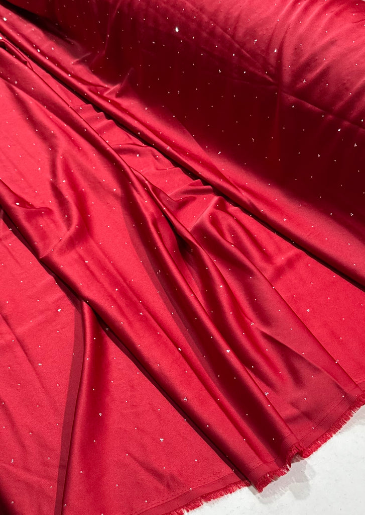 Satin Crystal Con Pedreria