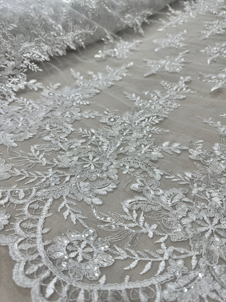 Tul Bordado Sin Pedreria "Idalia"
