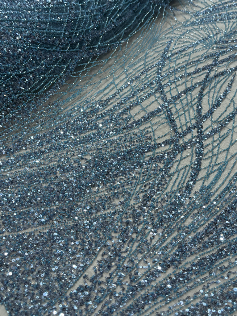 Tul Bordado Lentejuela Y Pedreria "Cirilla"