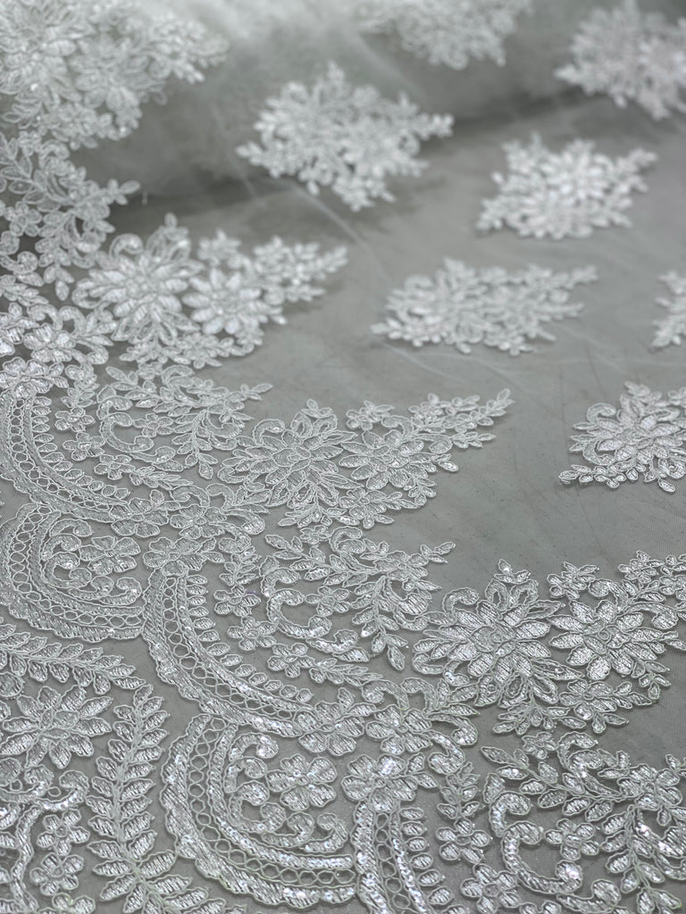 Tul Bordado Con Lentejuela "Vegas"