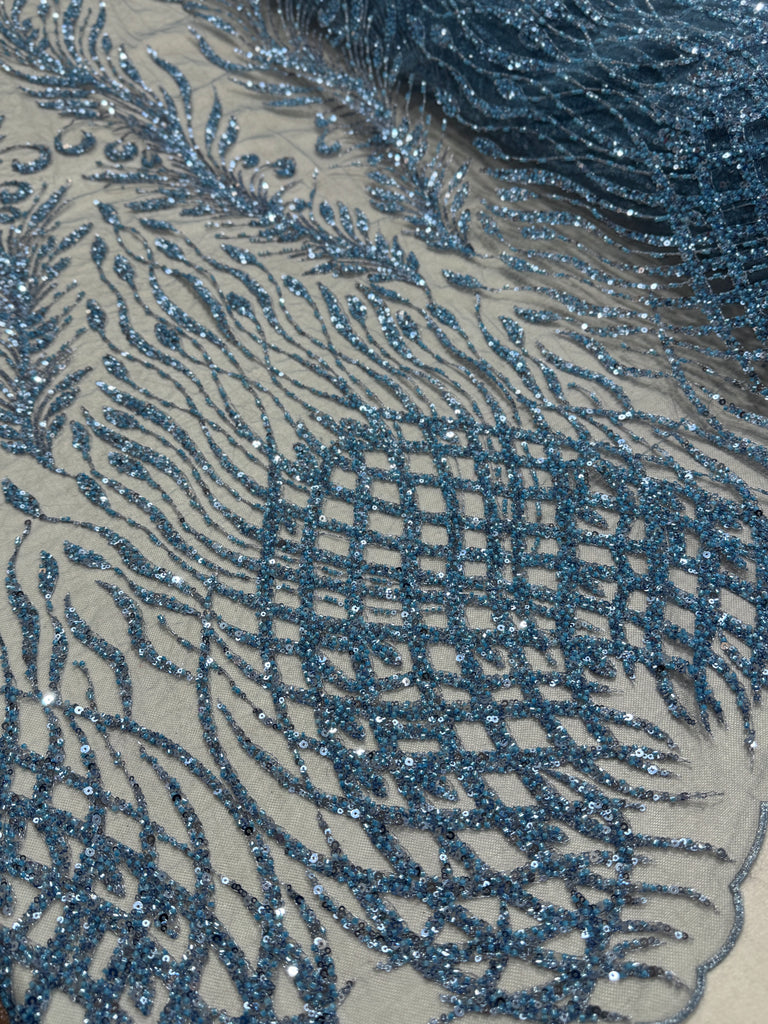 Tul Bordado De Diseño Con Pedreria "Leah"