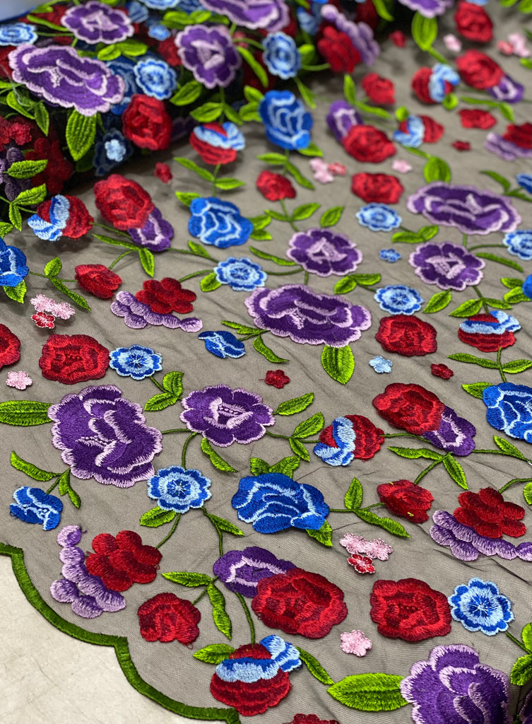 Tul Bordado Flores Multicolor "Kya"
