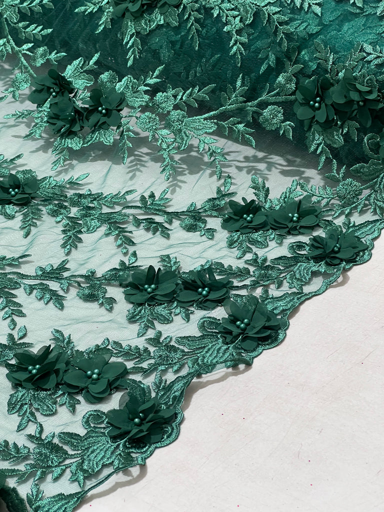 Tul Bordado Con Flores 3D "Carlota"