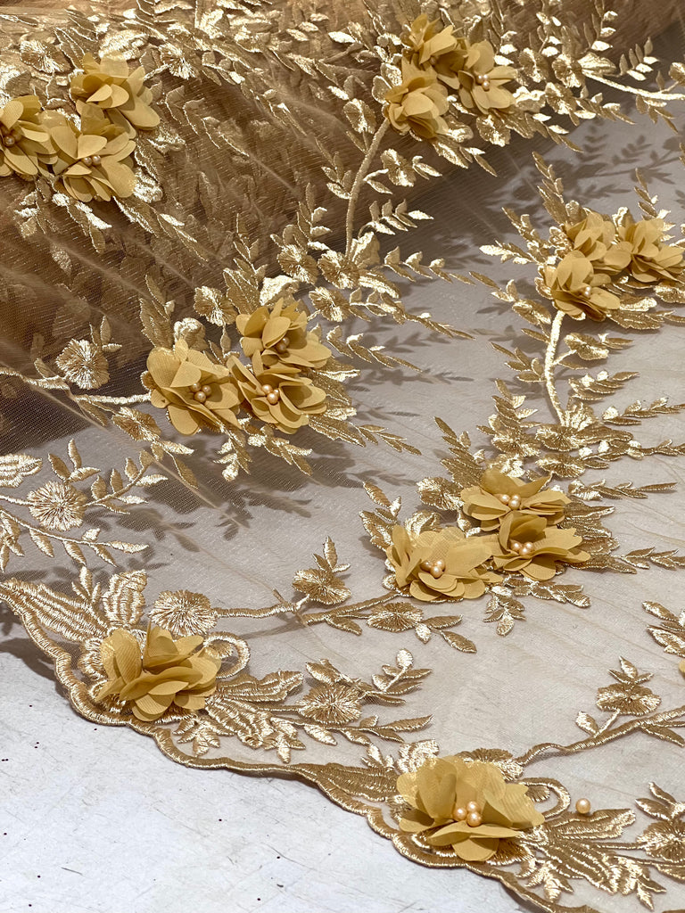 Tul Bordado Con Flores 3D "Carlota"