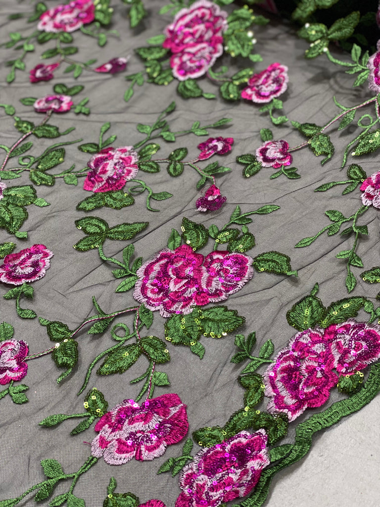Tul Bordado Flores Con Lentejuela "Rosas"
