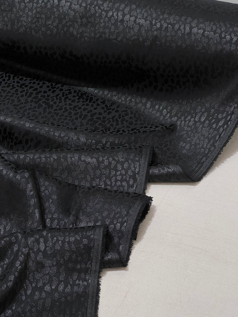 Satin Diseño Animal Print Strech