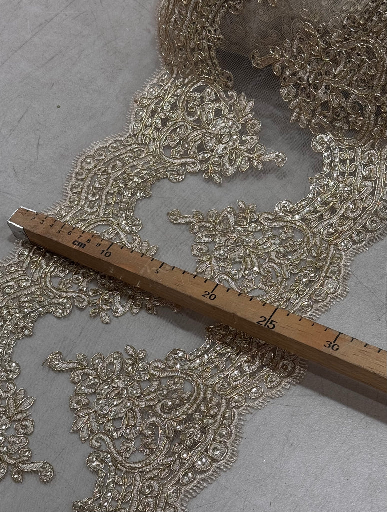 Cenefa Con Lentejuela "Kairi"