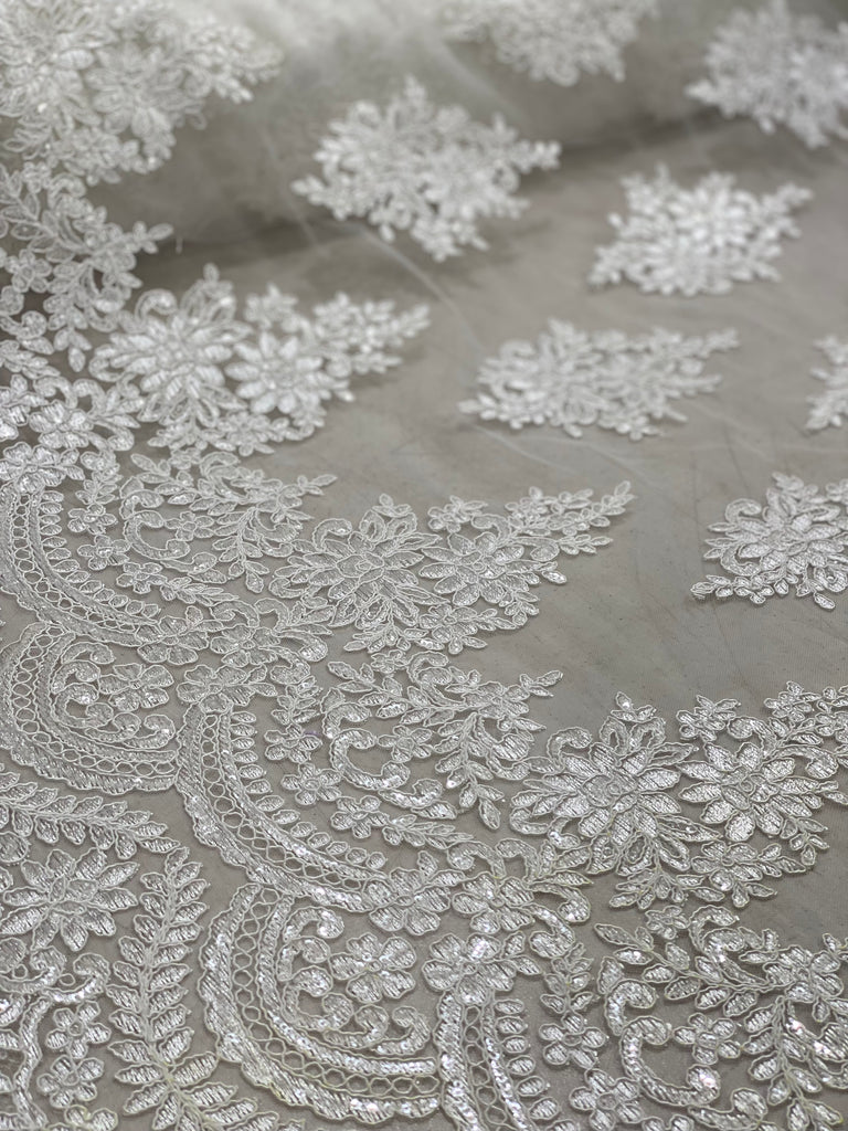 Tul Bordado Con Lentejuela "Vegas"